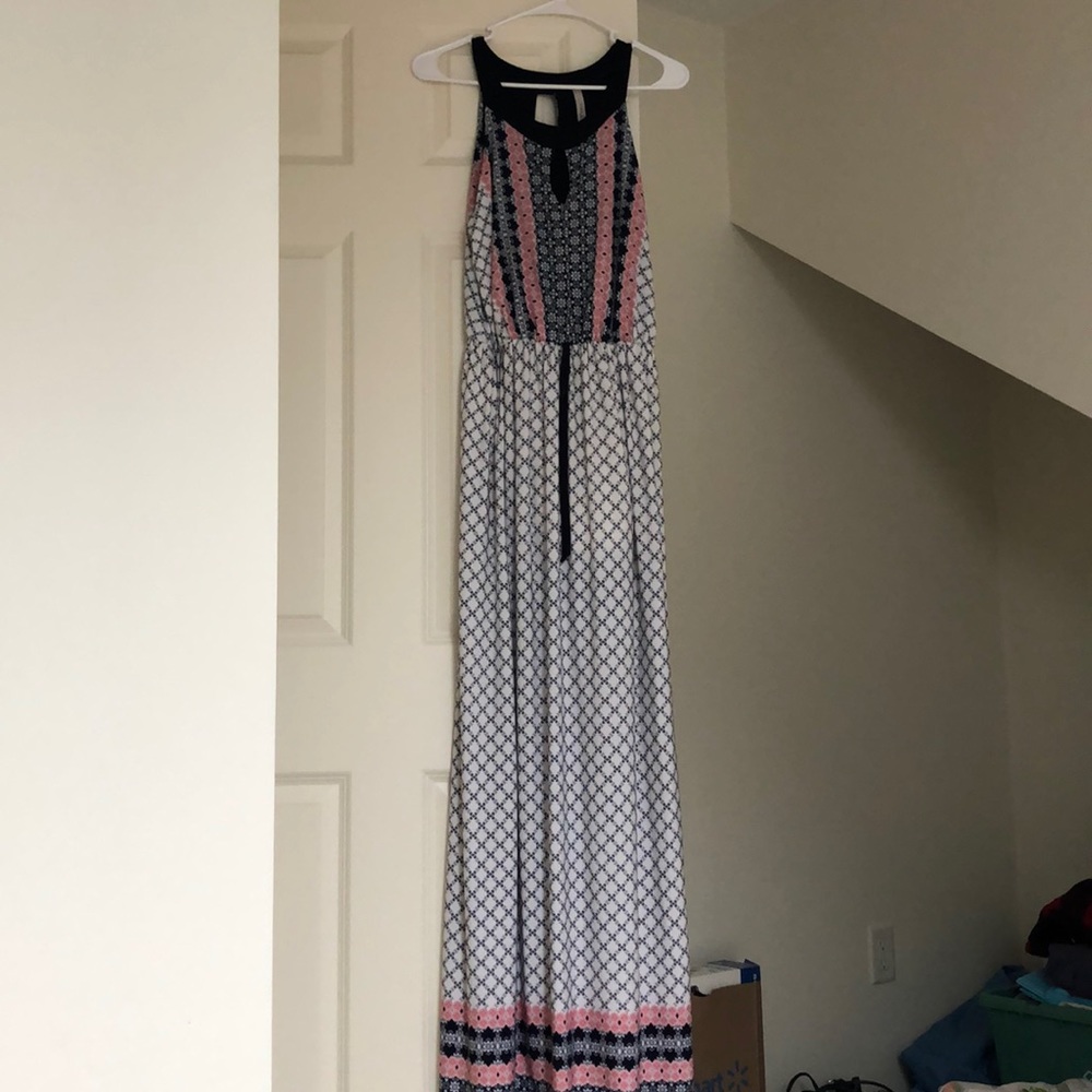 Beautiful and Comfortable Maxi Dress